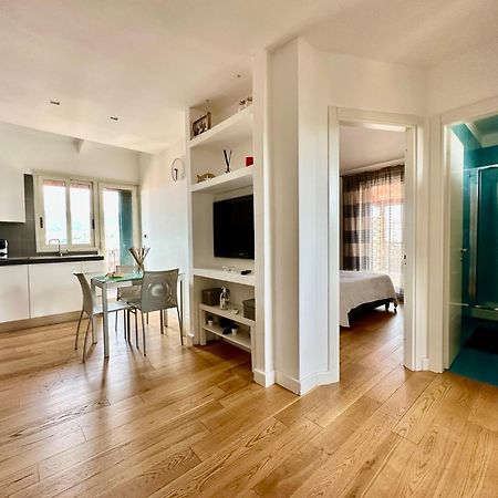 Suite Delicia Apartment - Appartamento Con Terrazza Napoli Exterior foto