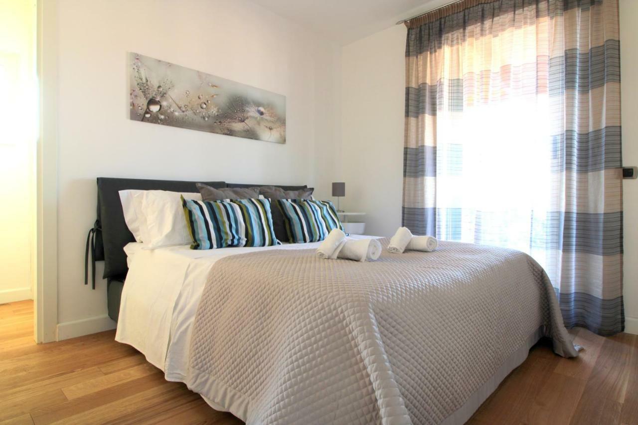 Suite Delicia Apartment - Appartamento Con Terrazza Napoli Exterior foto