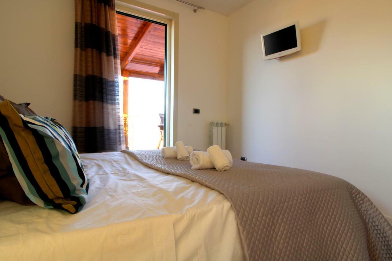 Suite Delicia Apartment - Appartamento Con Terrazza Napoli Exterior foto